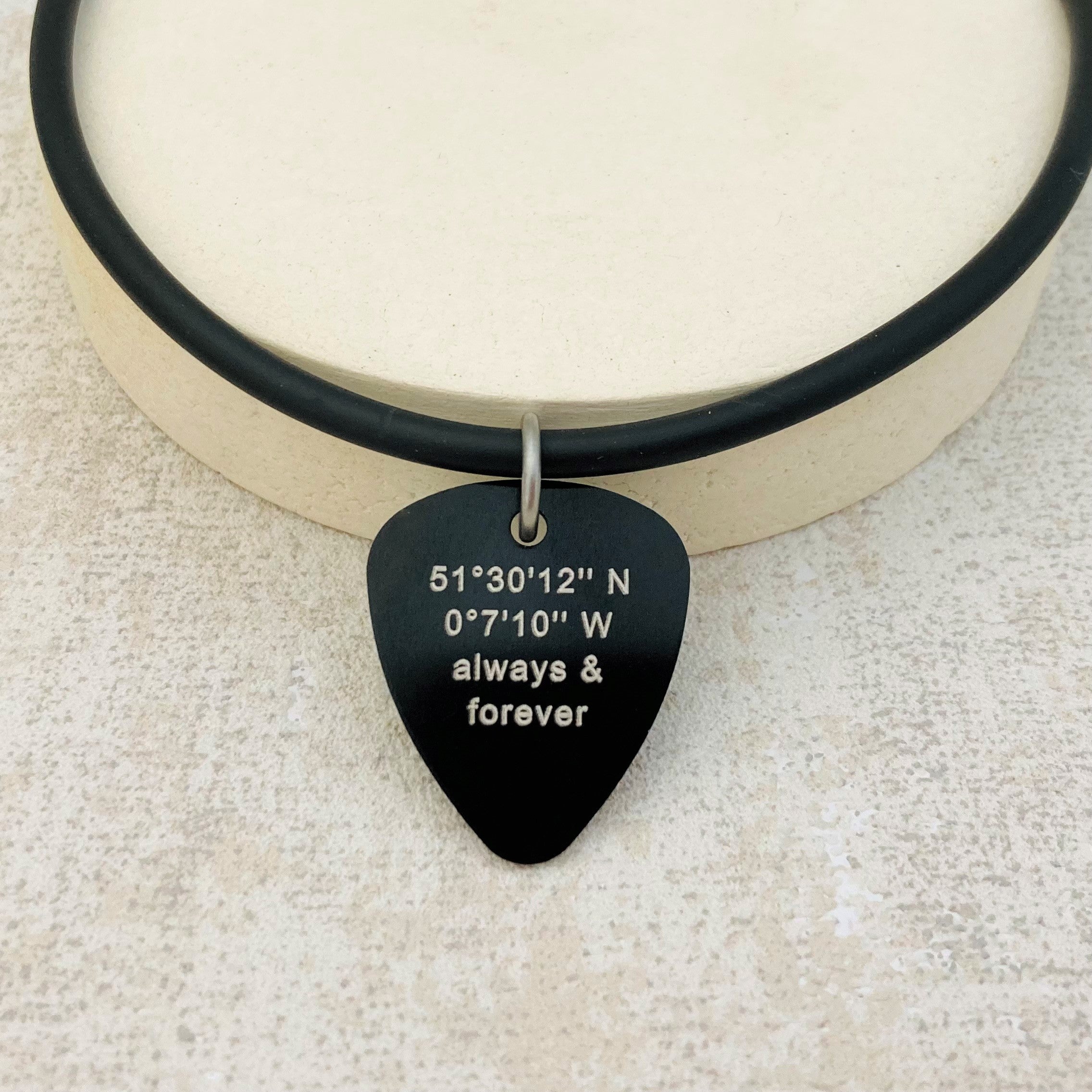 grid-coordinates-necklace-for-men-uk