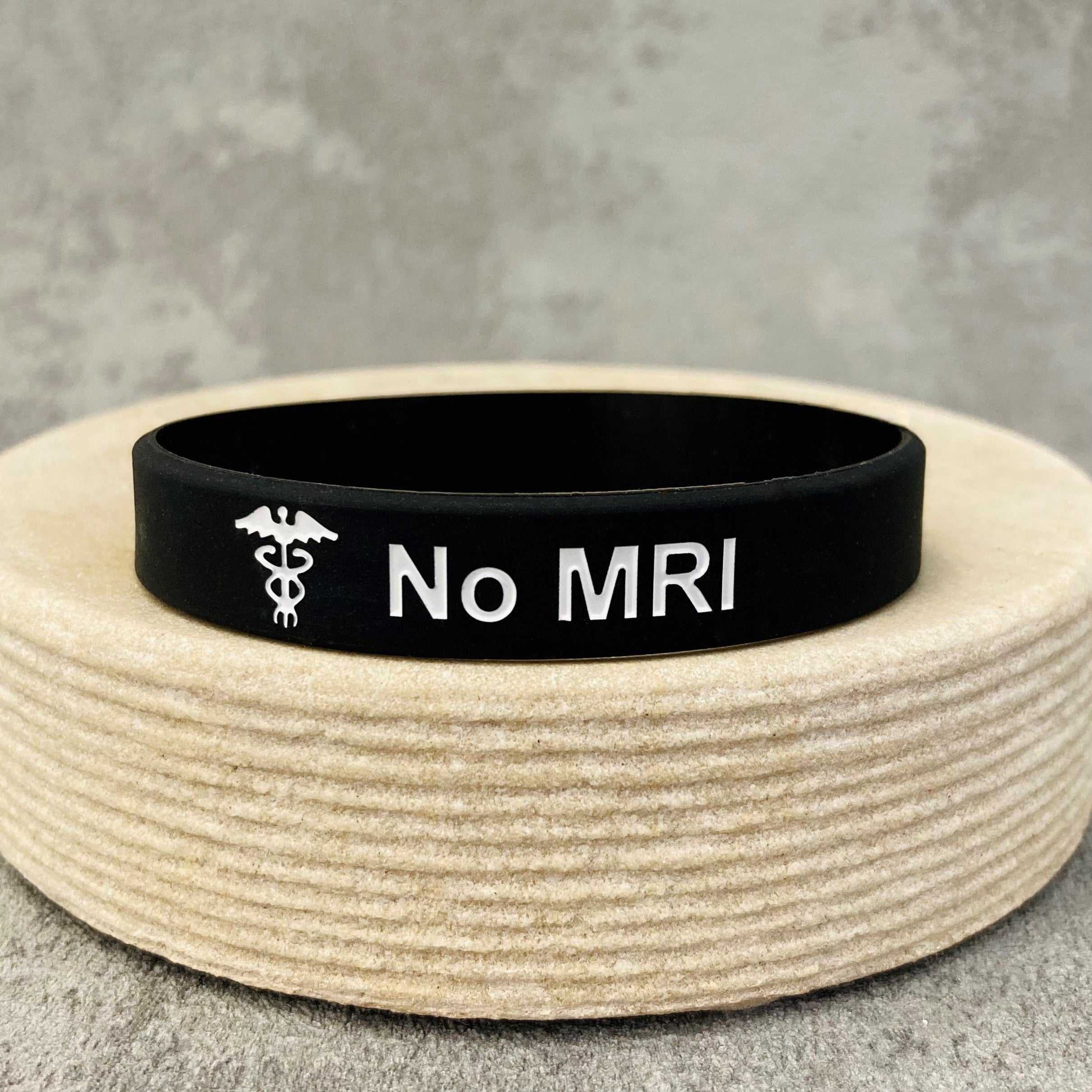 No MRI medical bracelet
