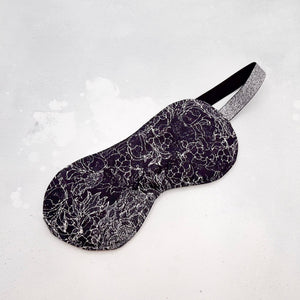 Black patterned eye mask 