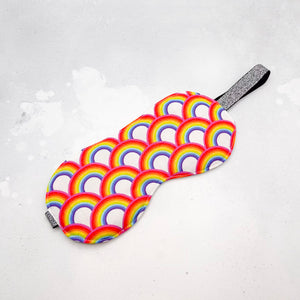 Colourful eye mask with rainbow pattern 