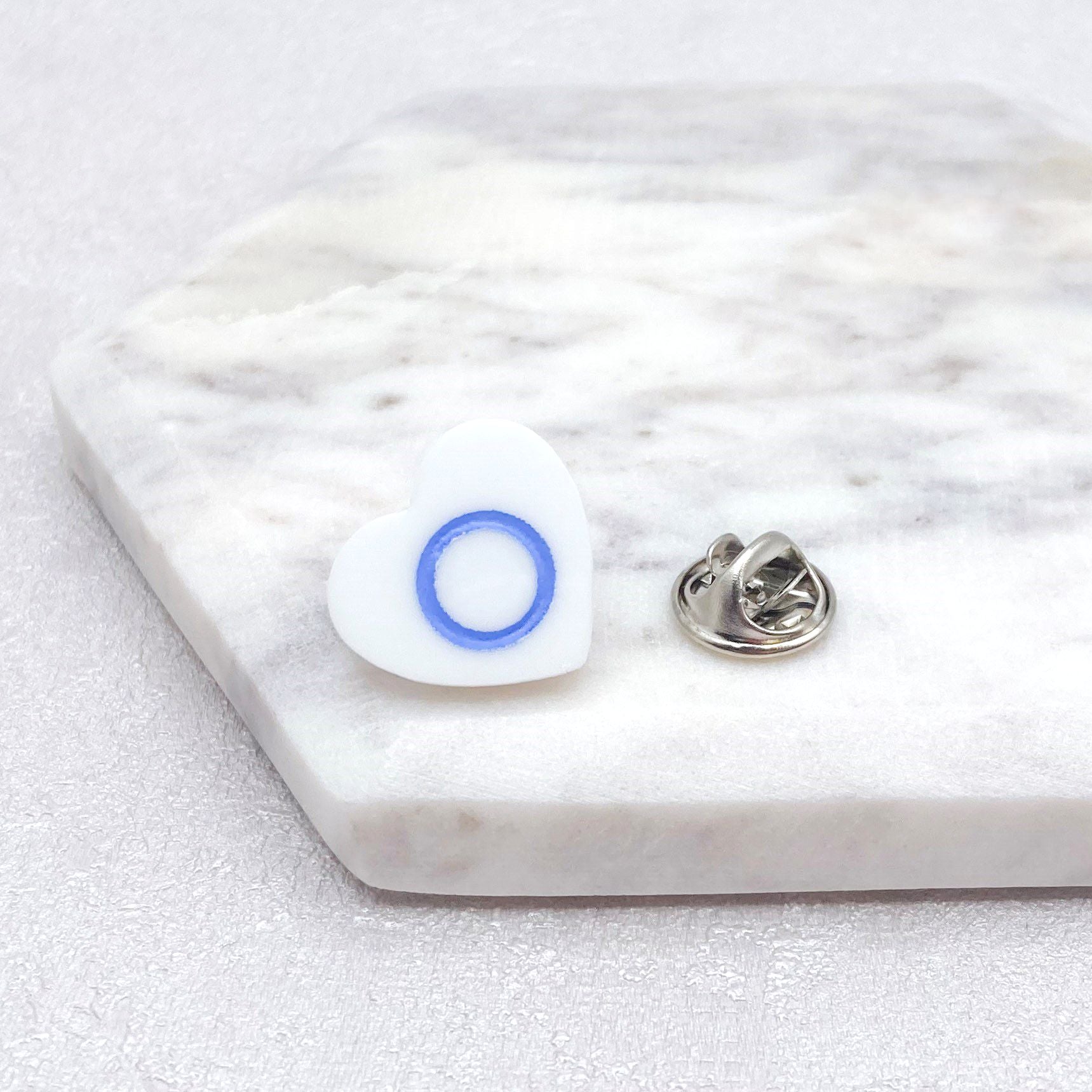 blue circle pin for diabetes awareness gift