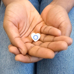 blue circle pin for diabetes awareness type 1 2