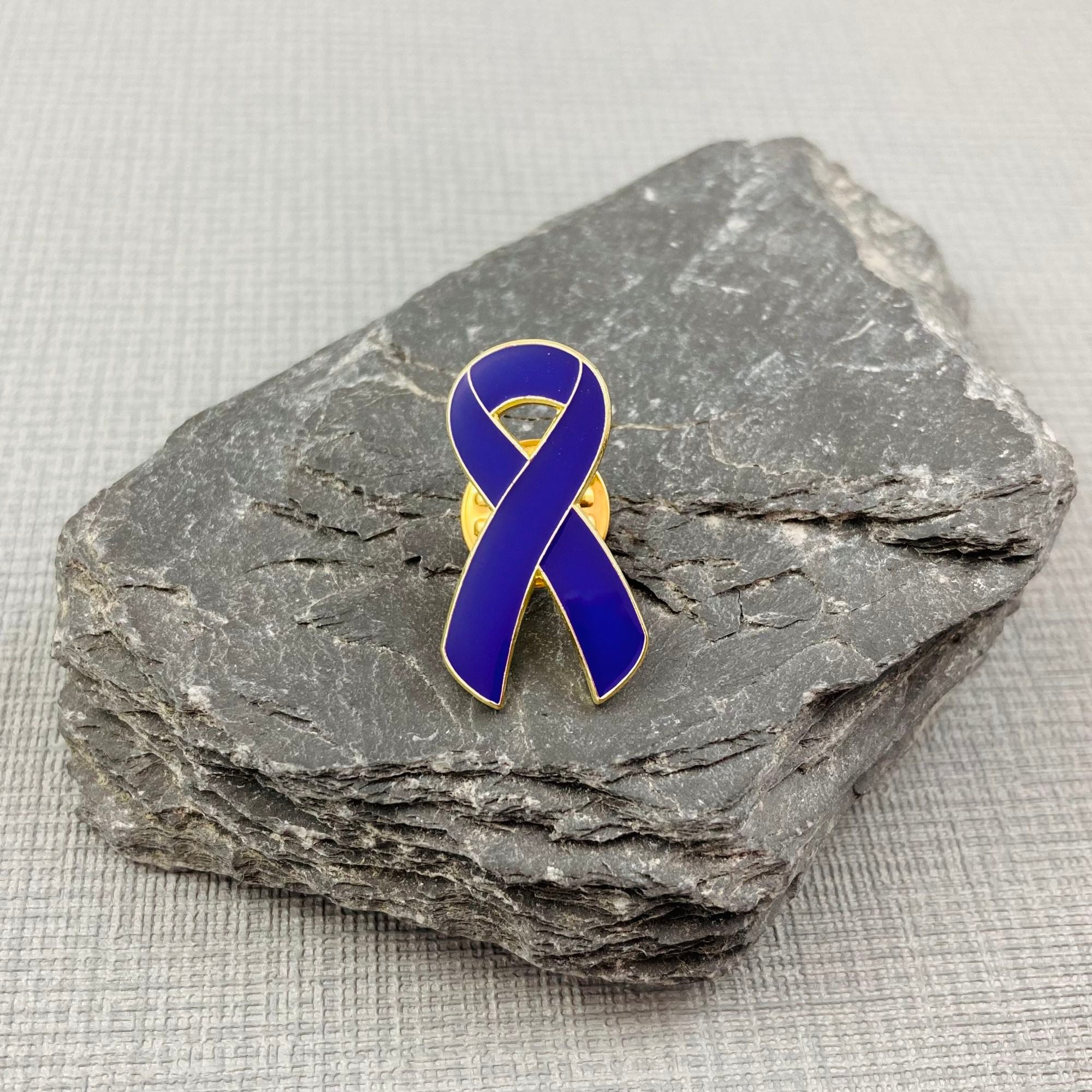 purple ribbon pin for epilepsy epileptic uk