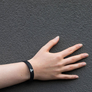 steroid dependent medical bracelet for women